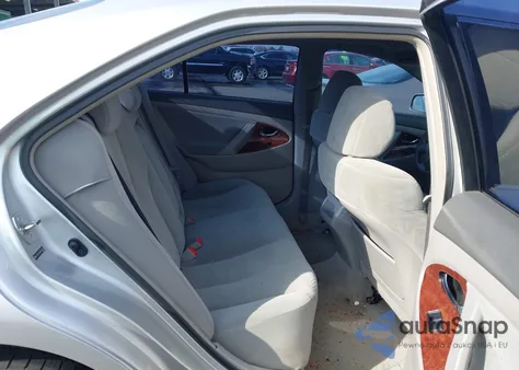 2009 Toyota Camry Le z USA, uszkodzony, nr VIN 4T1BE46K59U356469